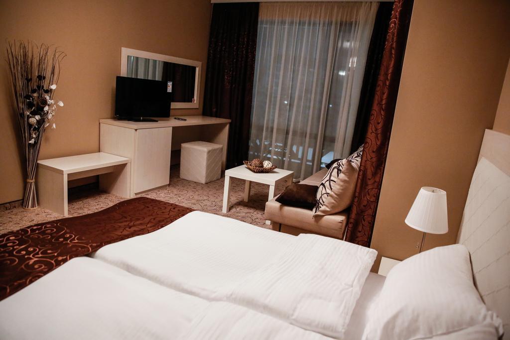 Einstein House & Spa Marchevo Room photo